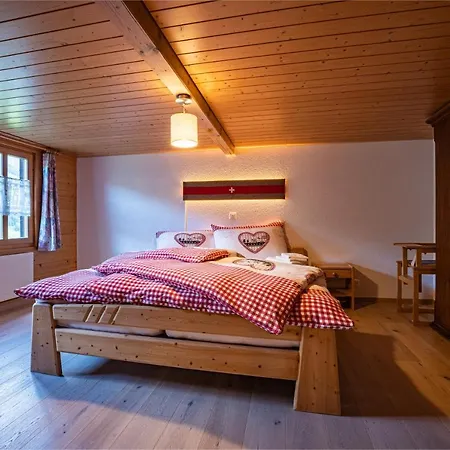 Chalet Roesi - Ferienwohnung Mit Hot Pot & Bergsicht ادلبودن