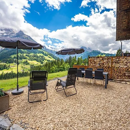 Chalet Roesi - Ferienwohnung Mit Hot Pot & Bergsicht Апартаменты