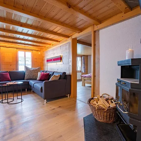 Chalet Roesi - Ferienwohnung Mit Hot Pot & Bergsicht ادلبودن