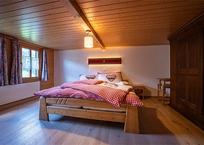 Chalet Roesi - Ferienwohnung Mit Hot Pot & Bergsicht ادلبودن